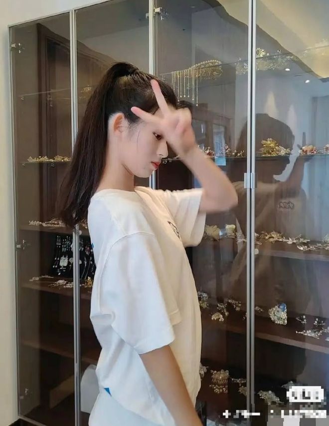 甜家里的10个好货！AG真人扒一扒黄杨钿(图2)