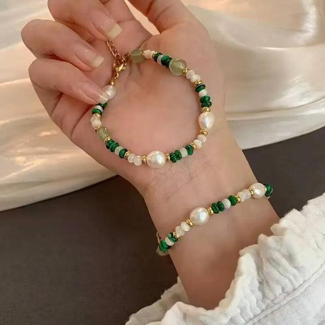 耳饰+项链戴出温柔高级感AG真人app9款水彩色(图13)