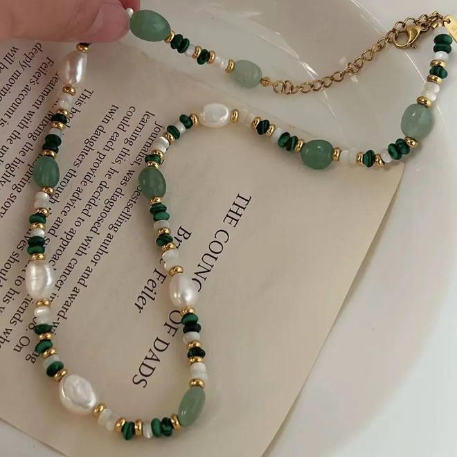 耳饰+项链戴出温柔高级感AG真人app9款水彩色(图8)