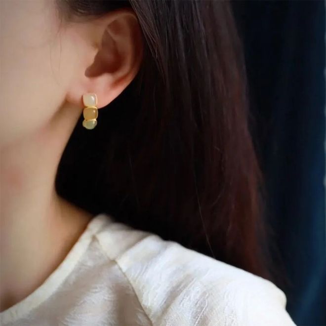 耳饰+项链戴出温柔高级感AG真人app9款水彩色(图6)