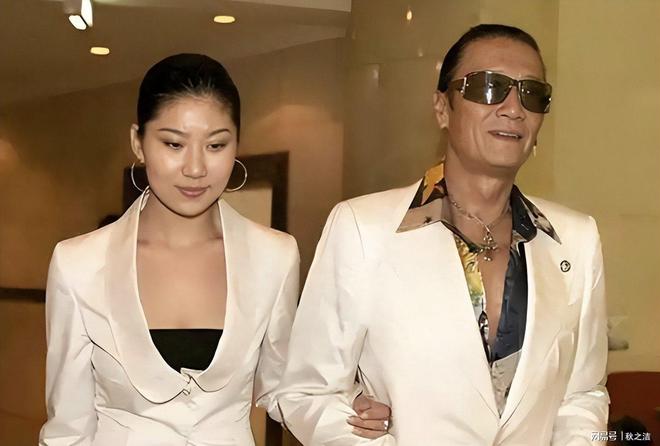 分手8年Coco仍念念不忘49岁谢贤节目自曝私密往事(图3)